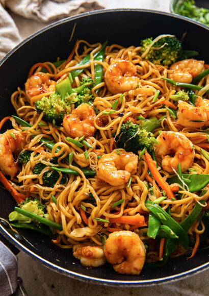 Shrimp chow mein