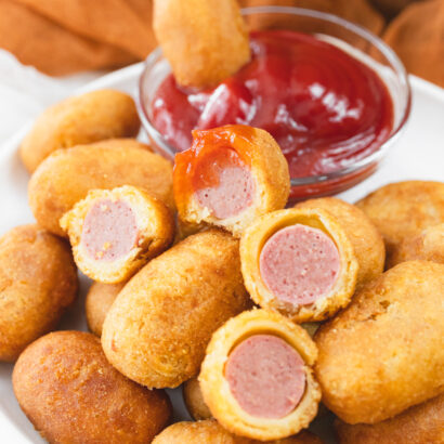 Mini Corn Dogs in Air Fryer